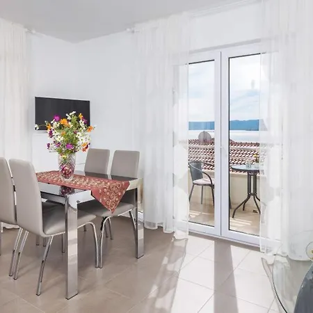 Vista Apartment
